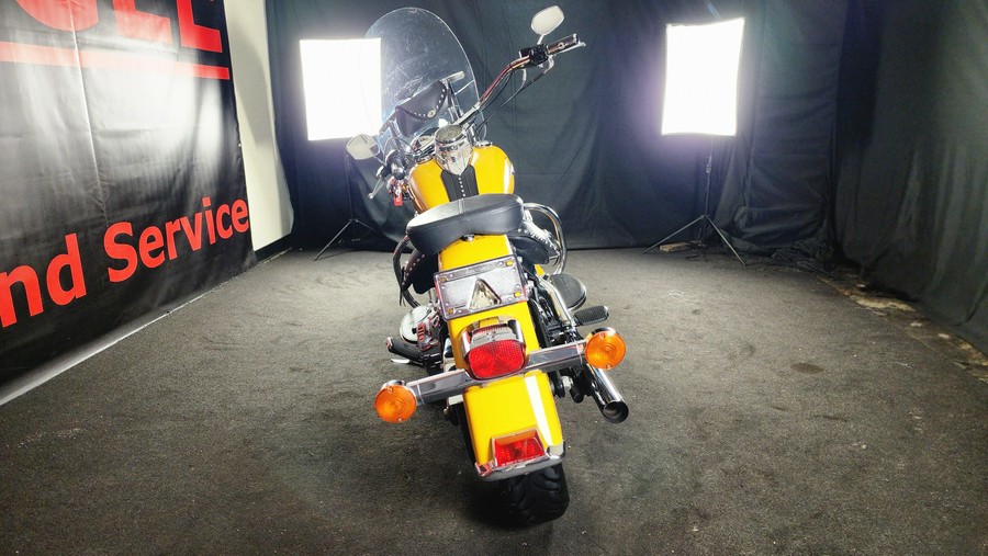 2011 HARLEY-DAVIDSON FLSTC - F016962