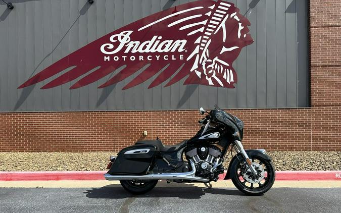 2024 Indian Motorcycle® Chieftain® Black Metallic