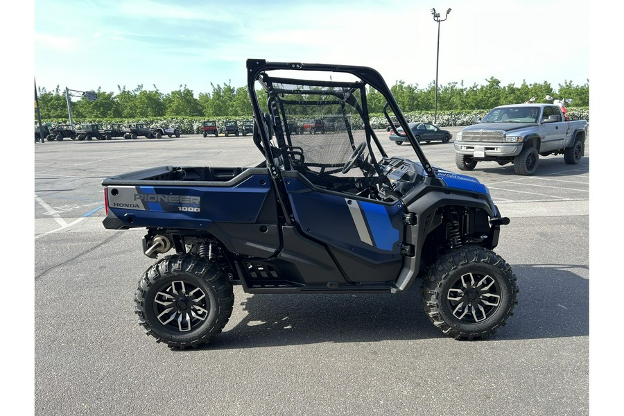 2024 Honda Pioneer 1000 Trail