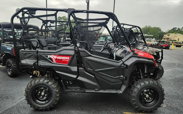 2025 Honda® Pioneer 1000-5