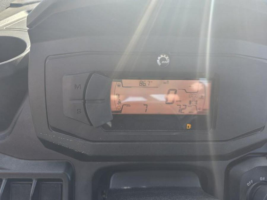 2024 Can-Am® Defender XT HD10