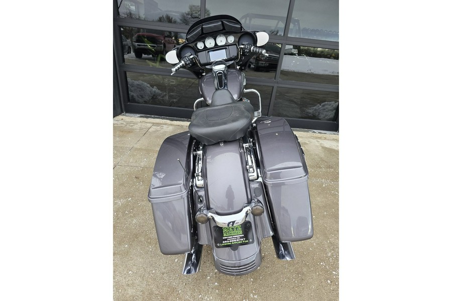 2014 Harley-Davidson® Street Glide® Base