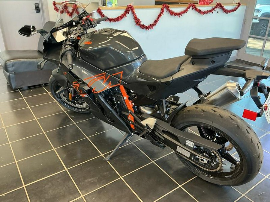 2026 KTM 990 RCR R