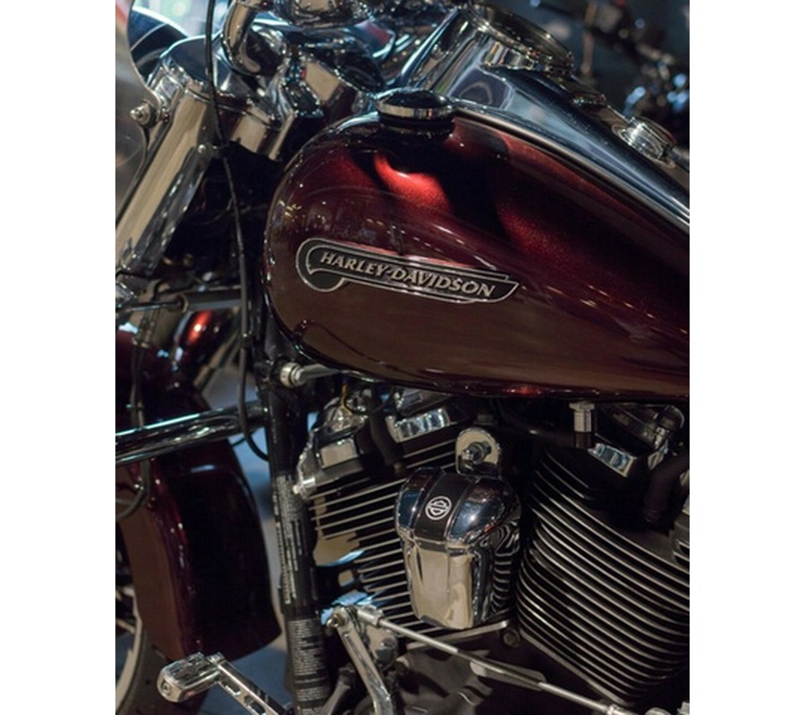 2017 Harley-Davidson FLRT - Freewheeler