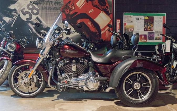 2017 Harley-Davidson FLRT - Freewheeler