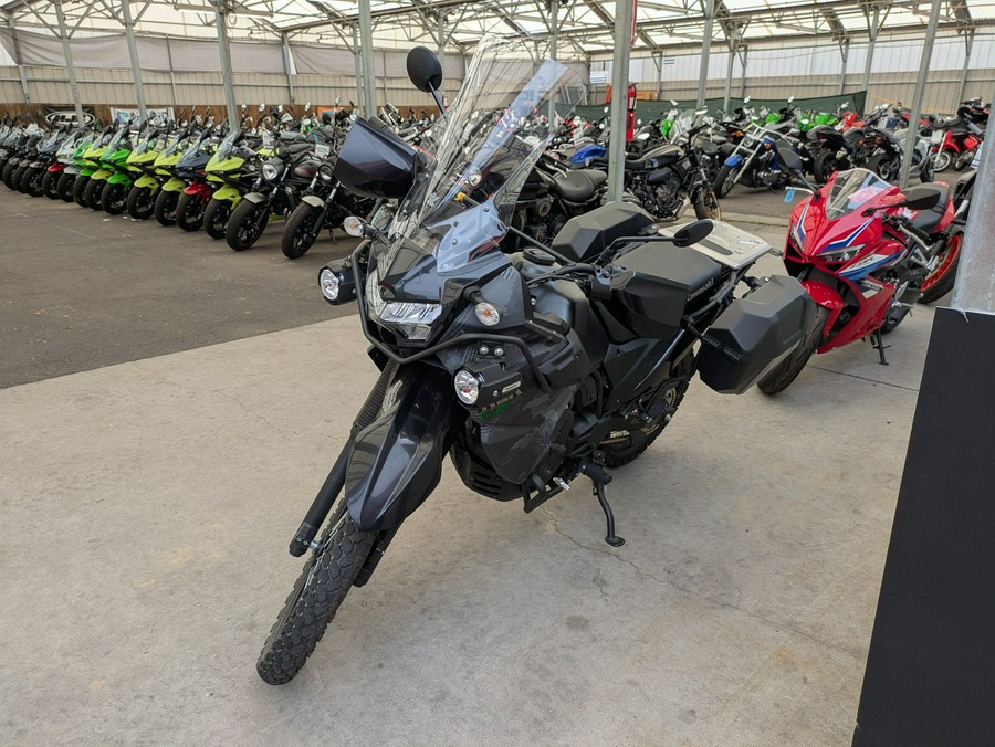 2022 Kawasaki KLR 650 Adventure ABS, USB