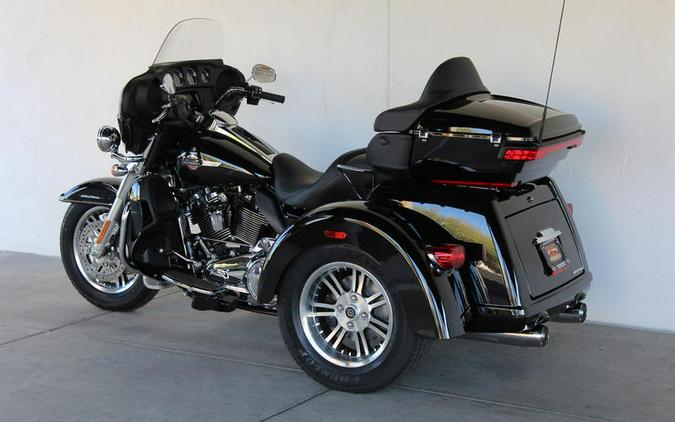 2024 Harley-Davidson® FLHTCUTG - Tri Glide® Ultra