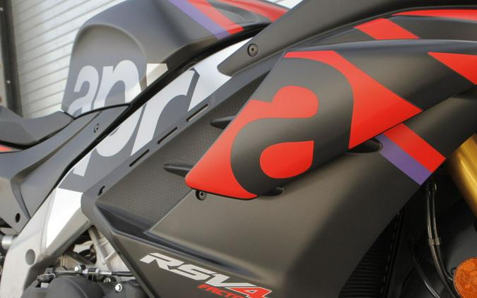 2024 Aprilia RSV4 Factory 1100