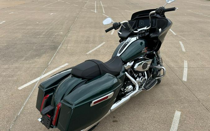 2024 Harley-Davidson Road Glide® Alpine Green