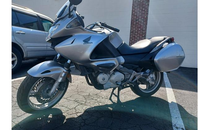 2010 Honda NT700V