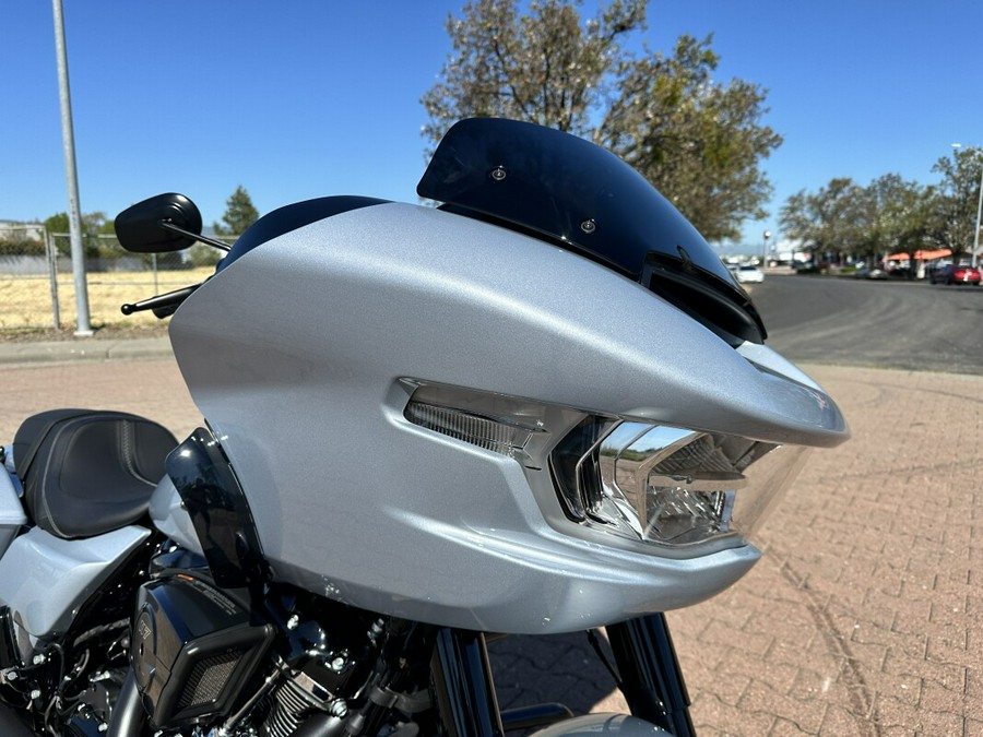 FLTRX 2024 Road Glide™