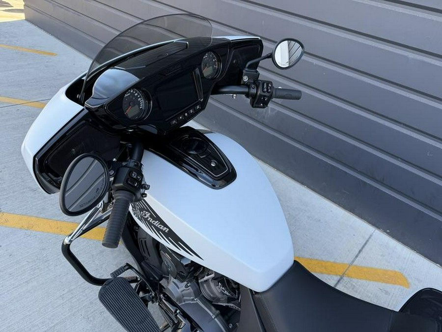 2025 Indian Motorcycle® Chieftain® PowerPlus Dark Horse w/PowerBand Audio Ghost White Metallic Smok