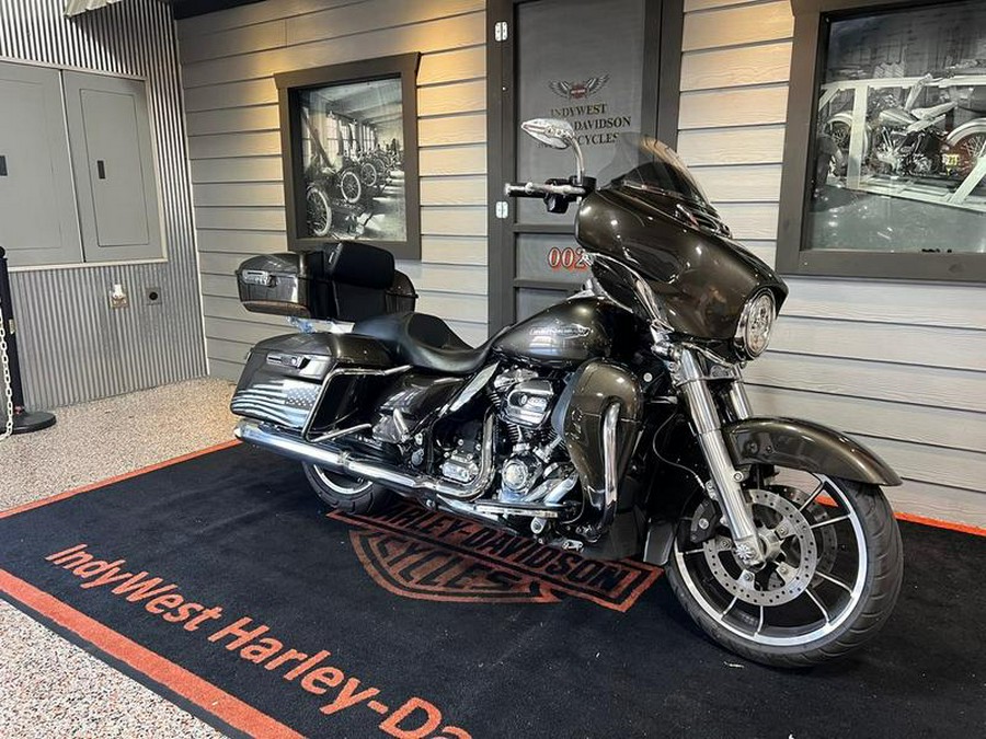 2021 Harley-Davidson® FLHX - Street Glide®