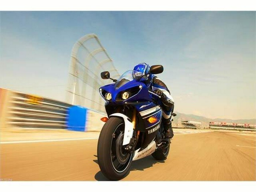 2013 Yamaha Motor Corp., USA YZF-R1