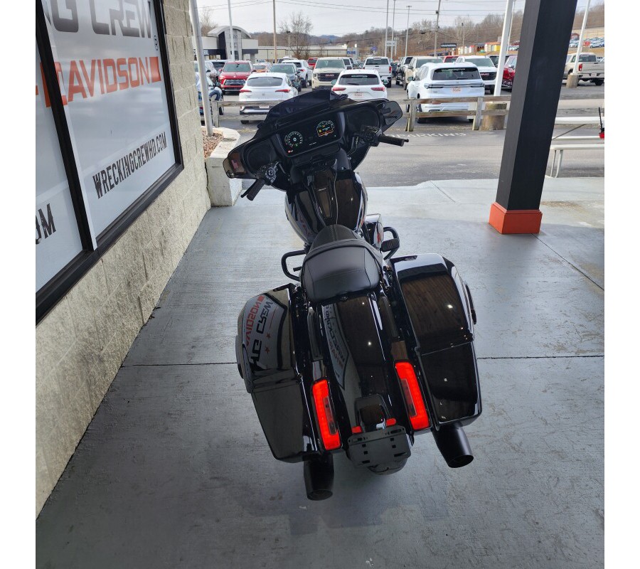 2026 Harley-Davidson® Street Glide® FLHX