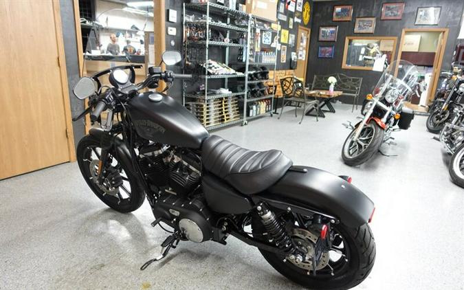 2018 Harley-Davidson Sportster 883 Iron