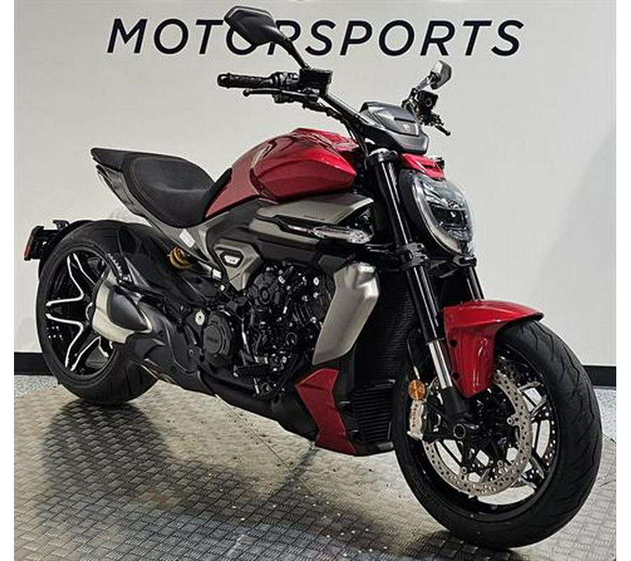 2026 Ducati XDiavel V4