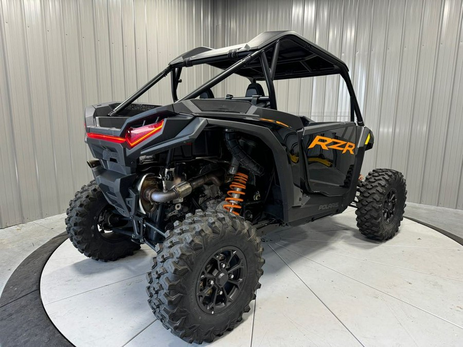 2024 Polaris Industries RZR XP 1000 ULTIMATE * ONLY 106 Miles *