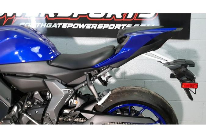2023 YZF R7 - Yamaha