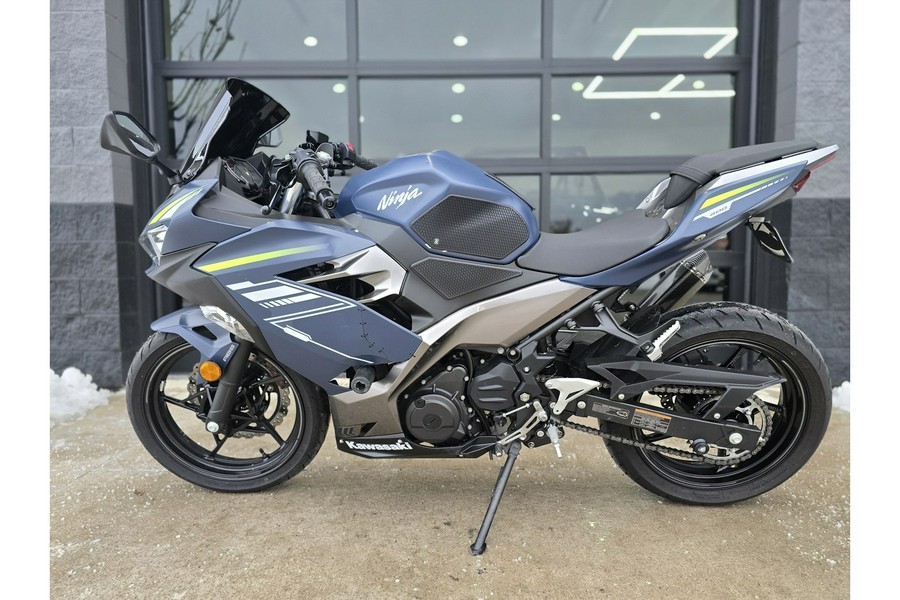 2022 Kawasaki Ninja® 400 ABS