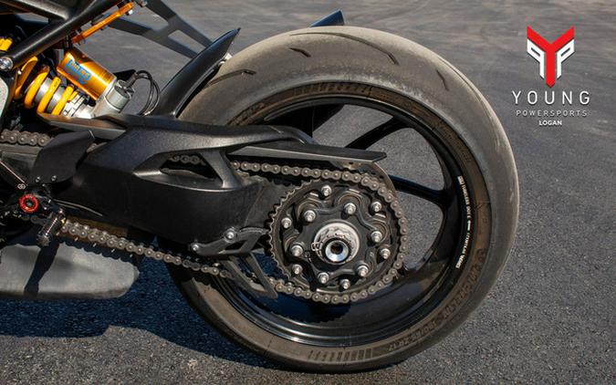 2025 Triumph Speed Triple 1200 RS Jet Black