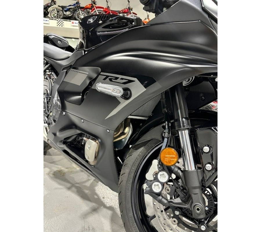 2025 Yamaha YZF R7