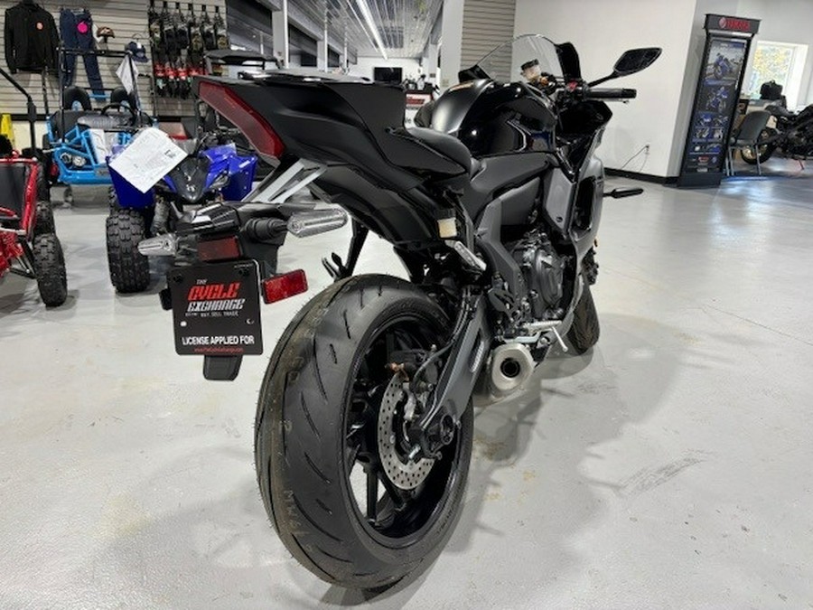 2025 Yamaha YZF R7