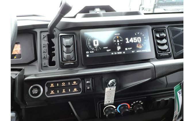 2026 Can-Am Defender MAX Limited HD11