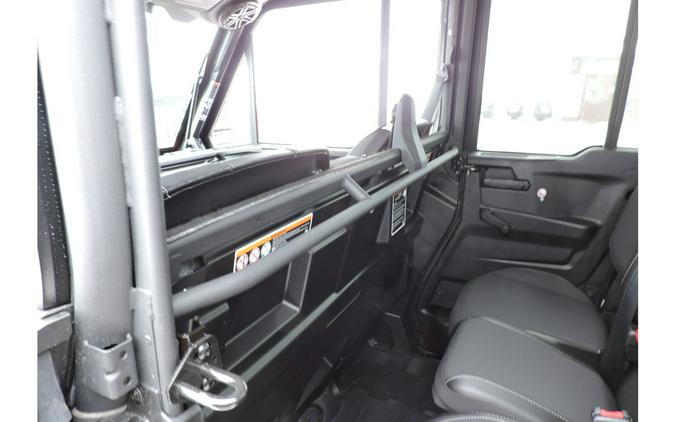 2026 Can-Am Defender MAX Limited HD11