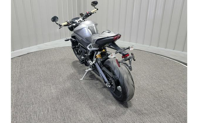 2024 Triumph STREET TRIPLE RS