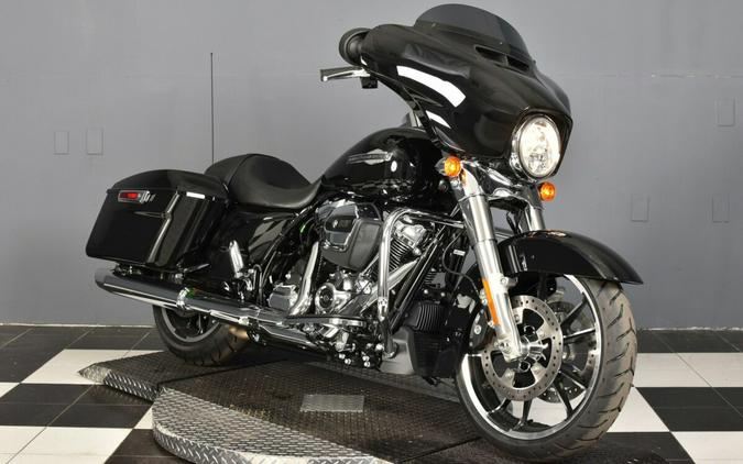 2023 Harley-Davidson Street Glide