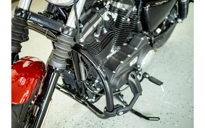 2019 Harley-Davidson® SPORTSTER IRON 883