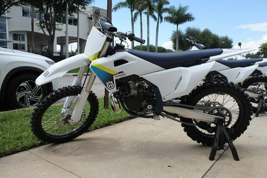 2025 Husqvarna TC 300