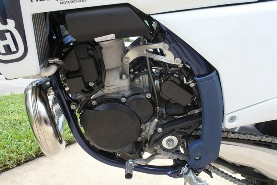 2025 Husqvarna TC 300