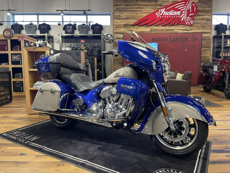 2024 Indian Motorcycle® Roadmaster® Spirit Blue Metallic/Silver Quartz Metallic