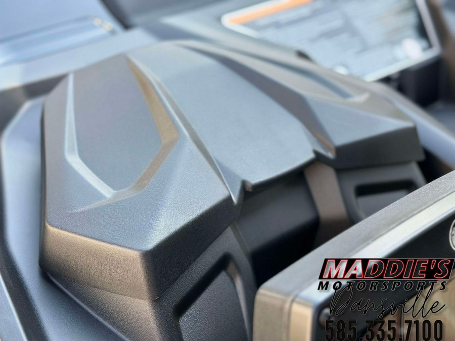 2025 Can-Am Commander XT 1000R