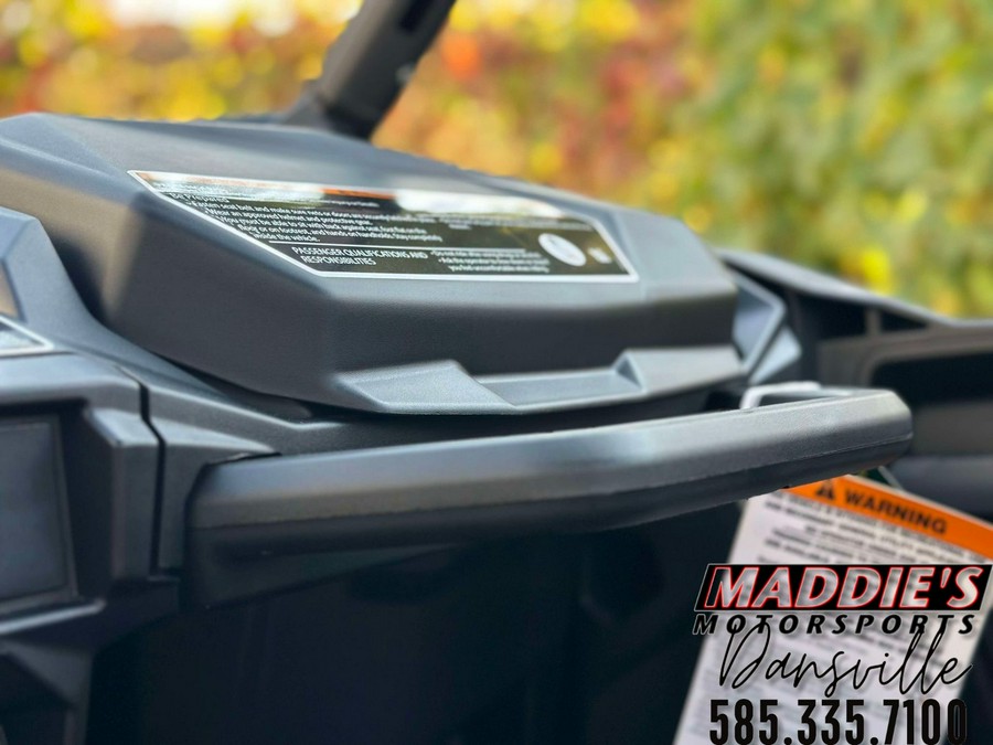 2025 Can-Am Commander XT 1000R