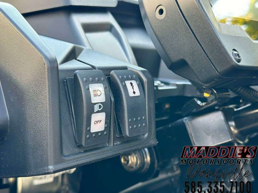 2025 Can-Am Commander XT 1000R