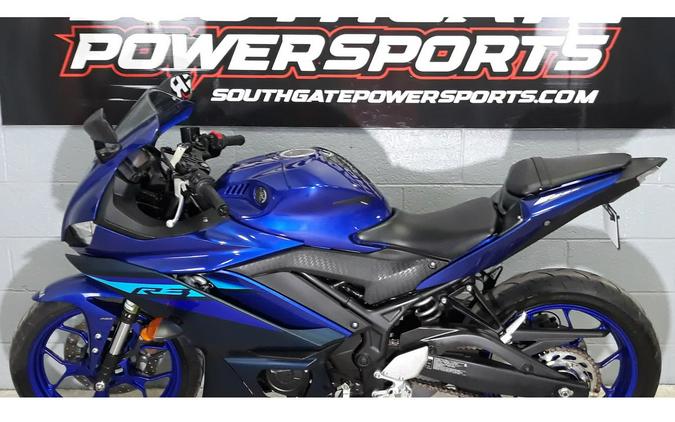 2024 YZF R3 - Yamaha