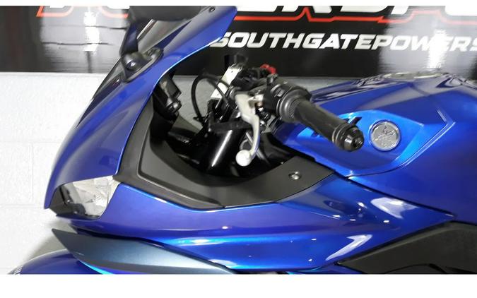 2024 YZF R3 - Yamaha
