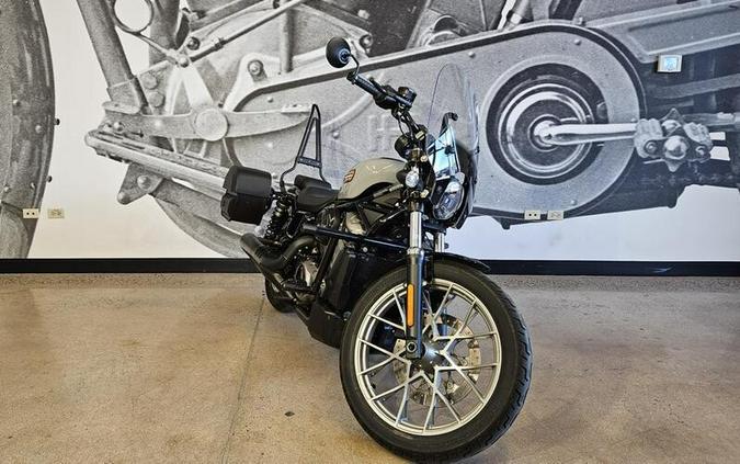 RH975S 2024 Nightster Special