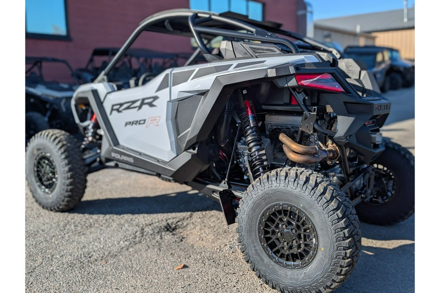 2026 Polaris RZR PRO R ULTIMATE