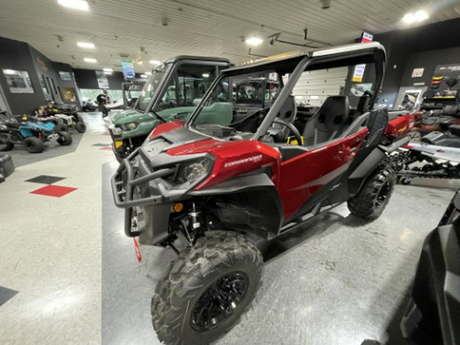 2026 Can-Am Commander XT 700