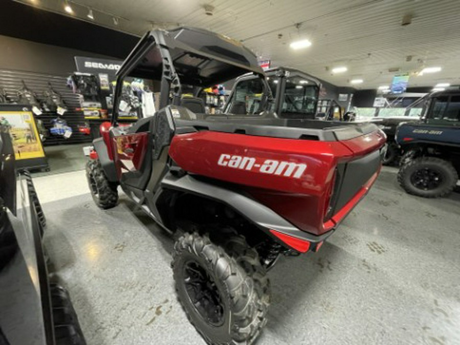 2026 Can-Am Commander XT 700