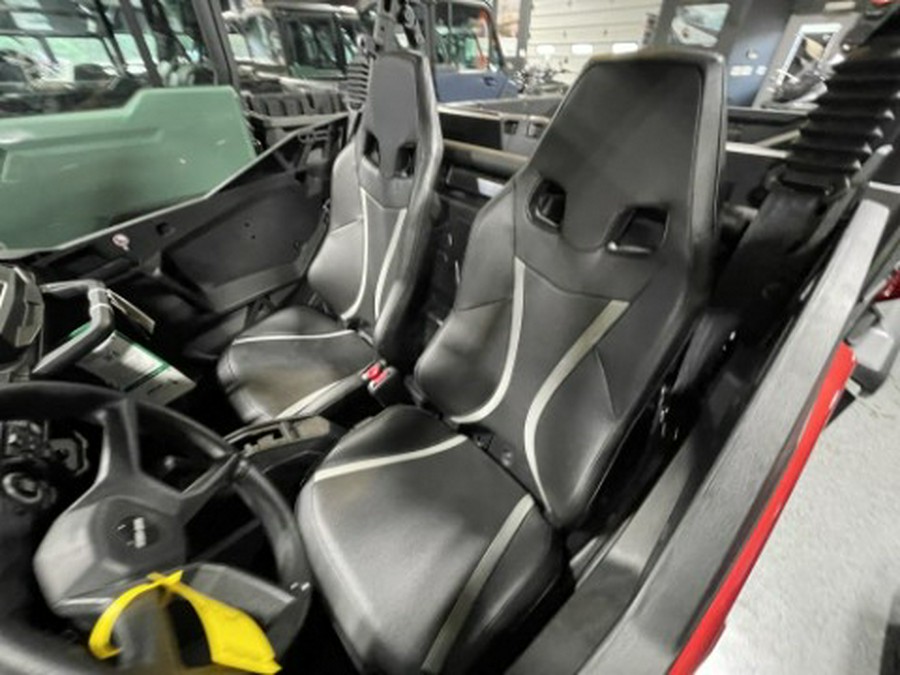 2026 Can-Am Commander XT 700