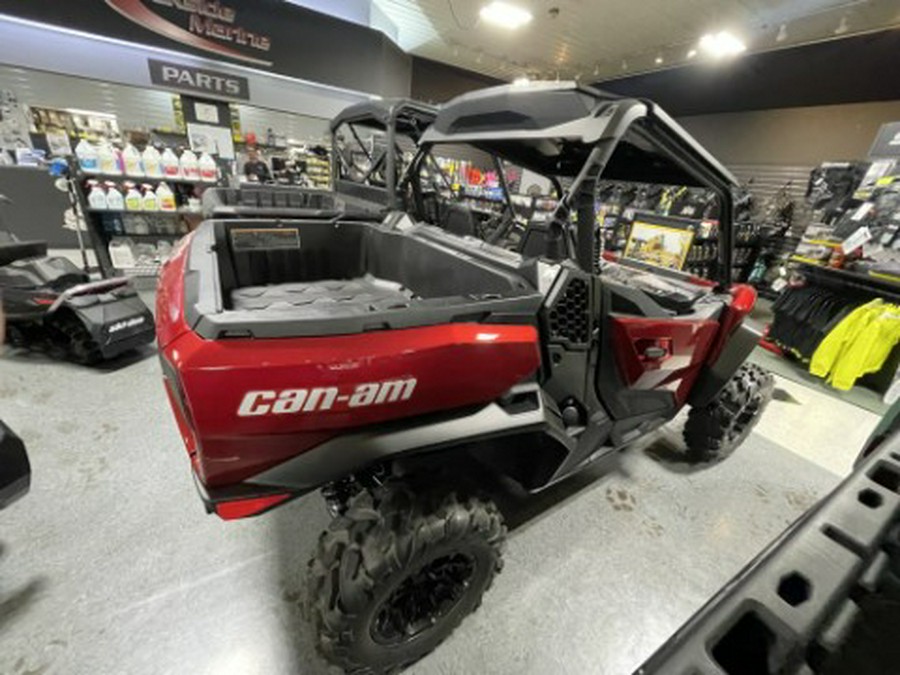 2026 Can-Am Commander XT 700