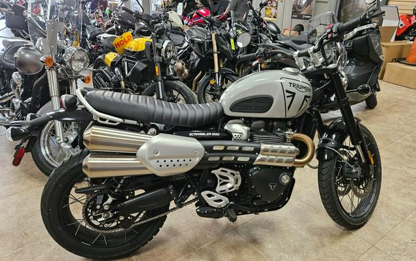 2025 Triumph Scrambler 1200 X