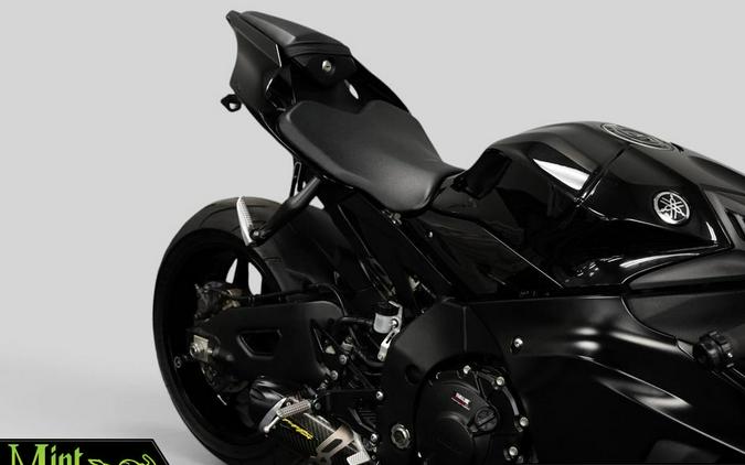 2023 Yamaha YZF-R1