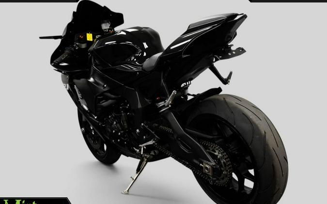 2023 Yamaha YZF-R1