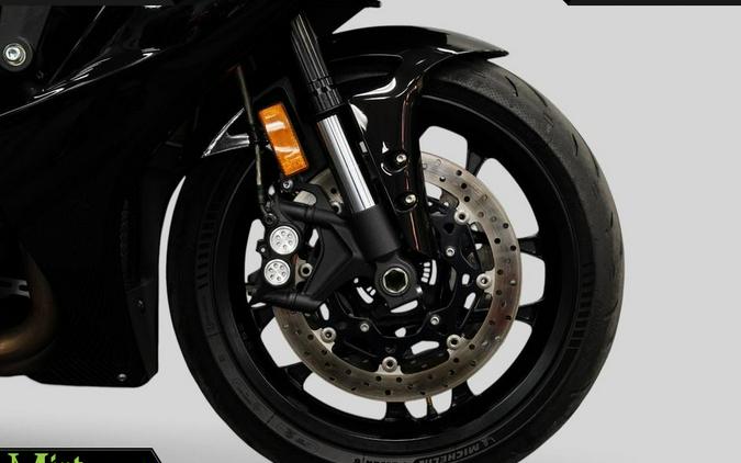 2023 Yamaha YZF-R1